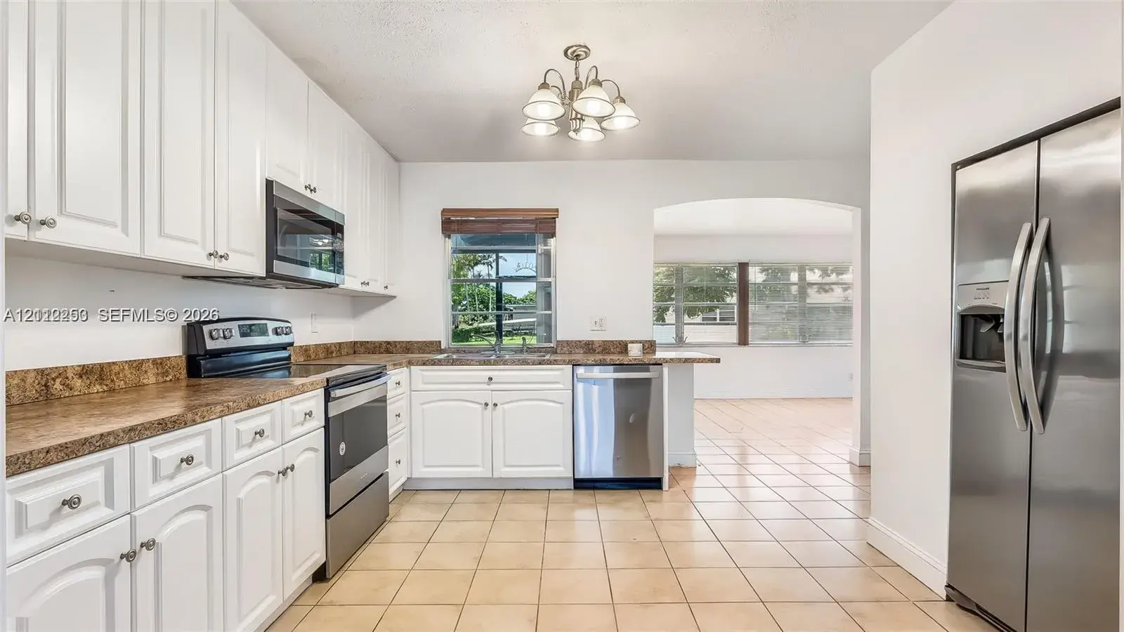 500 NW 96th Ter, Pembroke Pines FL 33024