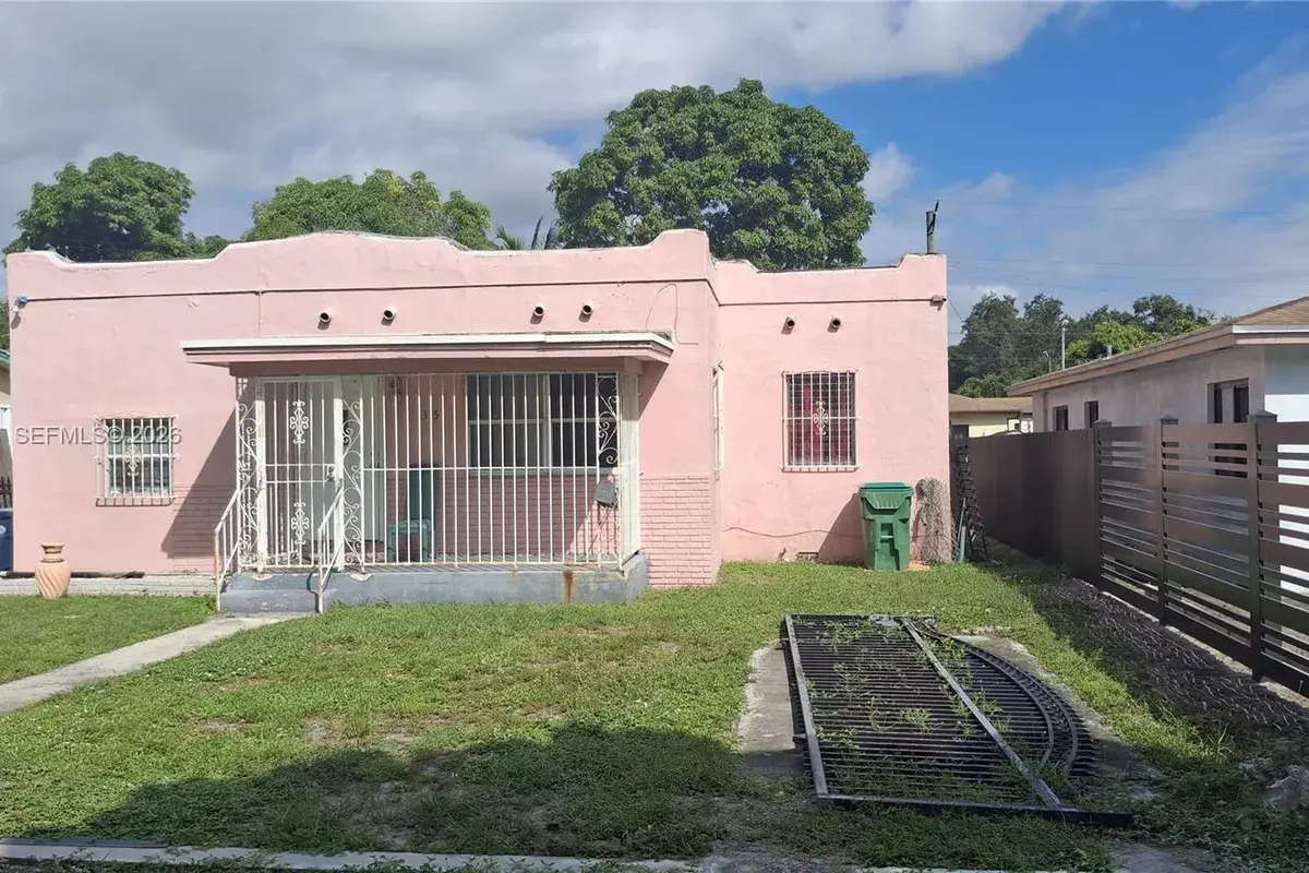 1315 Jann Ave, Opa-Locka FL 33054