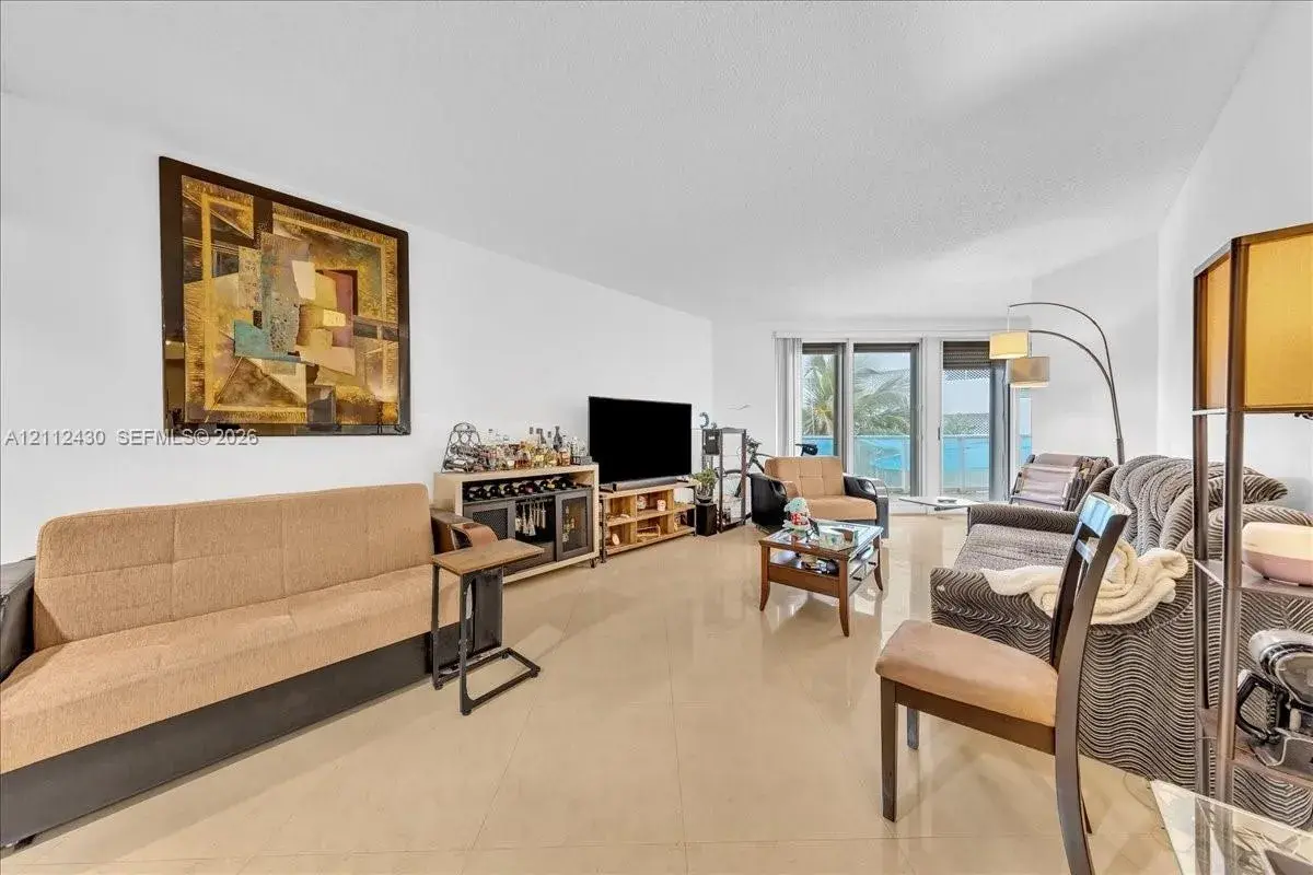 16445 Collins Ave # 222, Sunny Isles Beach FL 33160