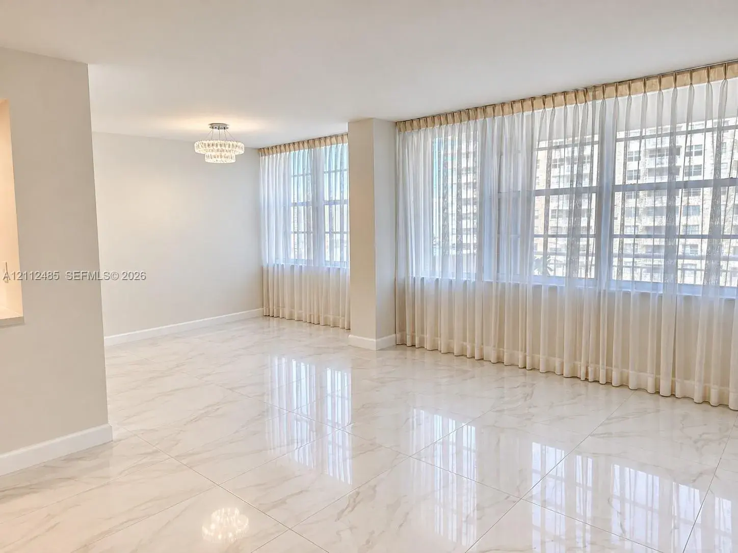 250 174th St # 1707, Sunny Isles Beach FL 33160