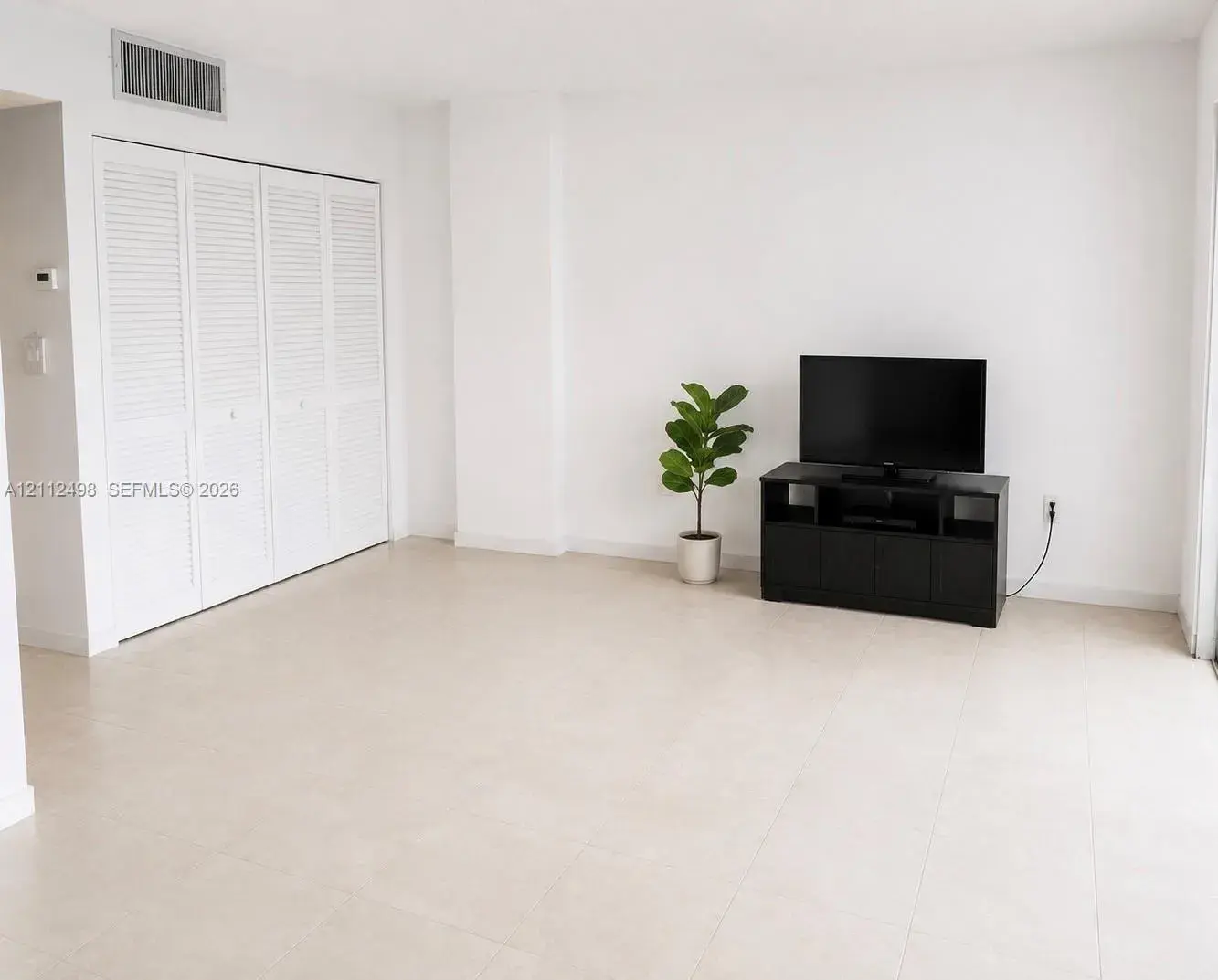 17011 N Bay Rd # 417, Sunny Isles Beach FL 33160