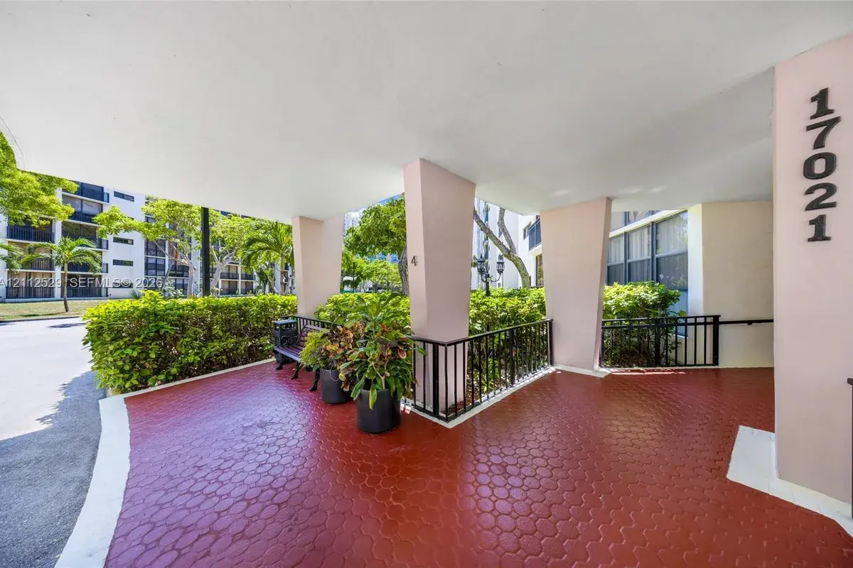 17021 N Bay Rd # 101, Sunny Isles Beach FL 33160