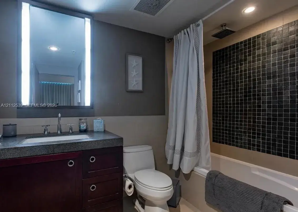 17315 Collins Ave # 705, Sunny Isles Beach FL 33160