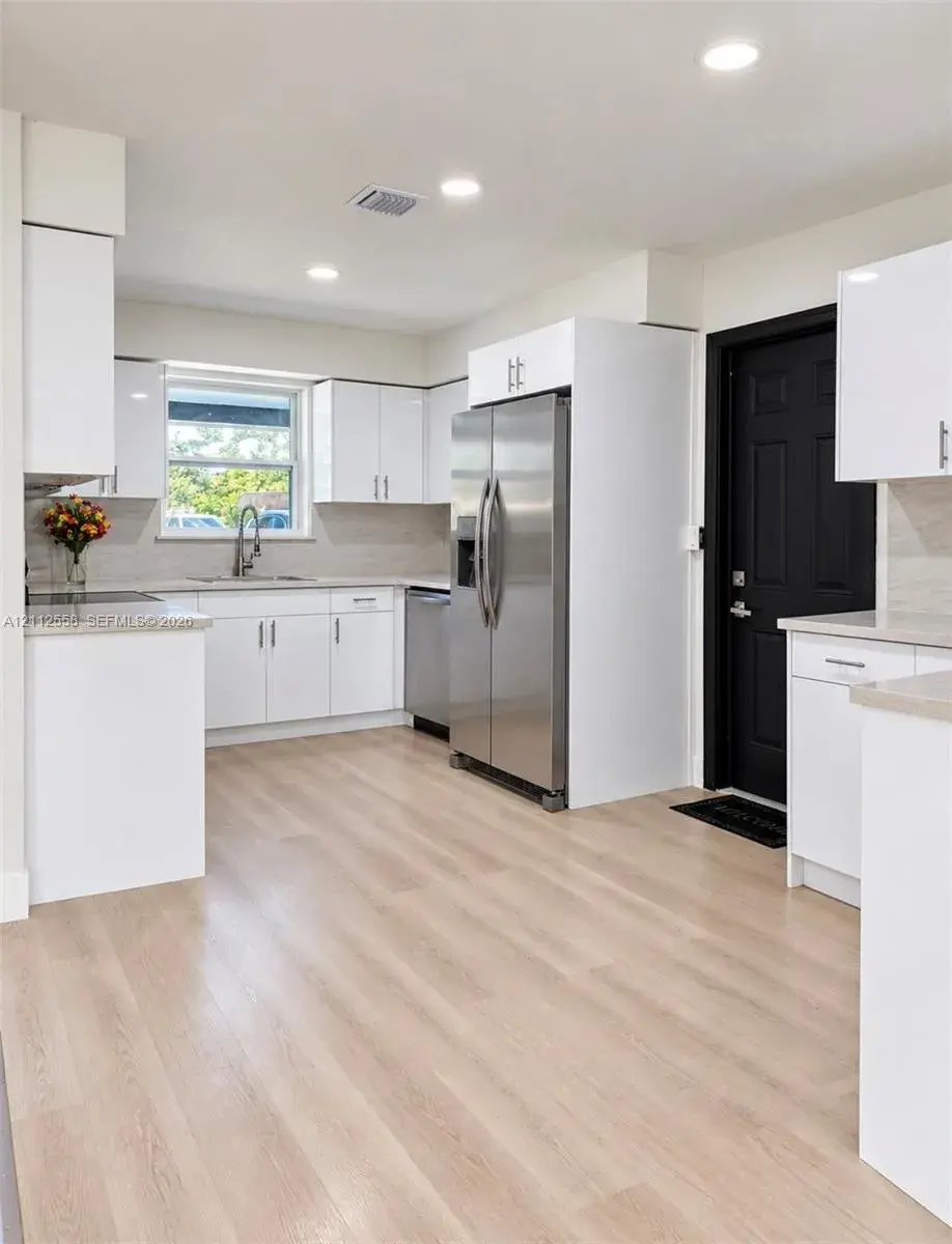 400 SW 31st Ave, Fort Lauderdale FL 33312