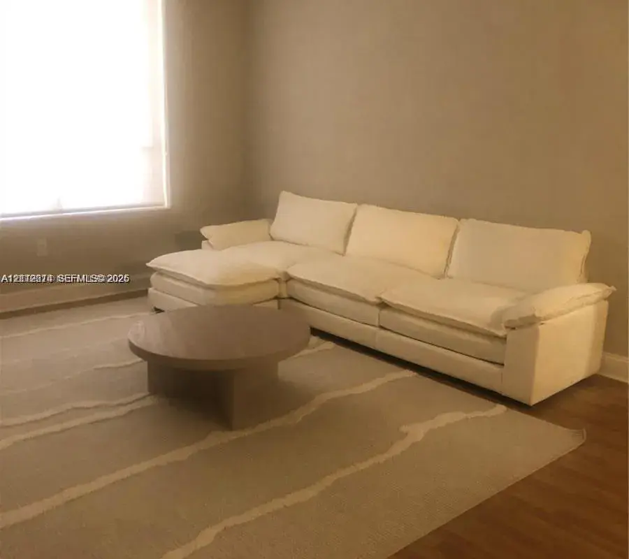 10185 Collins Ave # 1016, Bal Harbour FL 33154