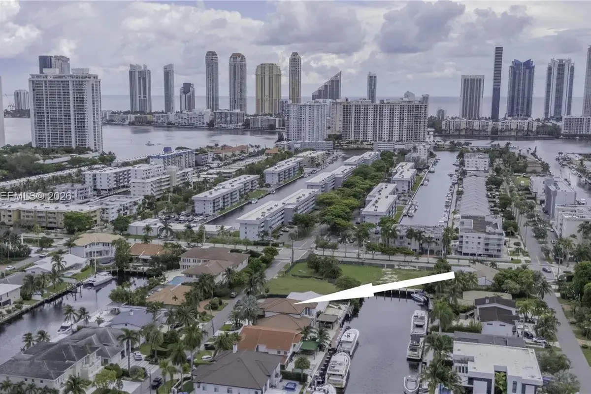 3408 NE 169th St, North Miami Beach FL 33160
