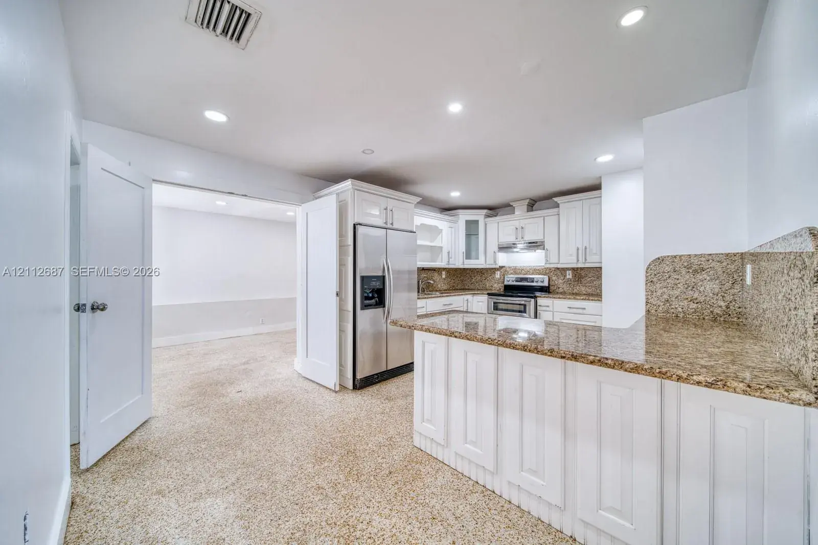 9340 SW 26th St, Miami FL 33165