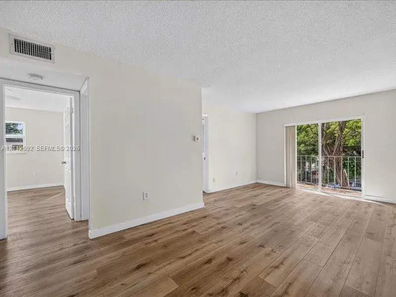 1111 NW 19th Ave # 205, Miami FL 33125
