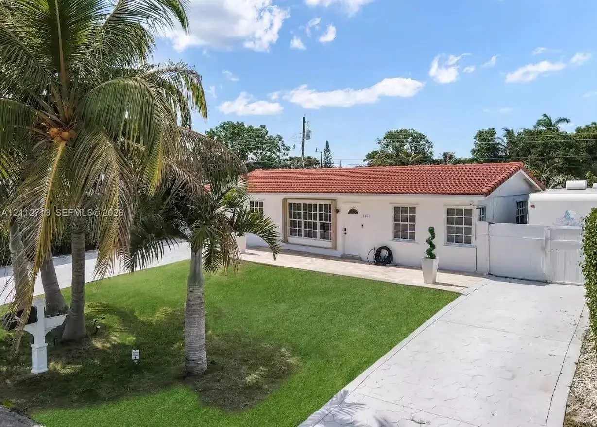 1421 NE 31st Ct, Pompano Beach FL 33064