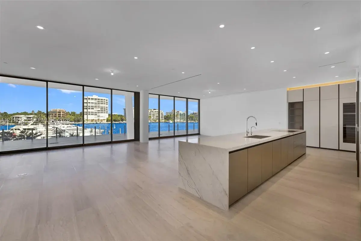 5 Grove Isle Drive # S203, Coconut Grove FL 33133