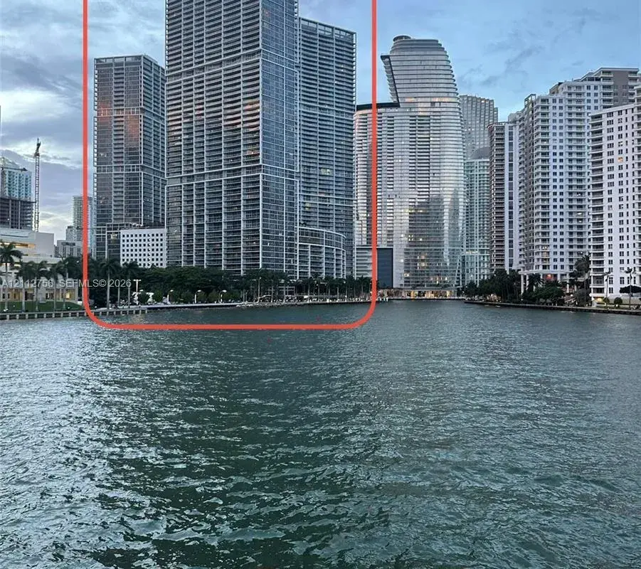 475 Brickell Ave # 2011, Miami FL 33131