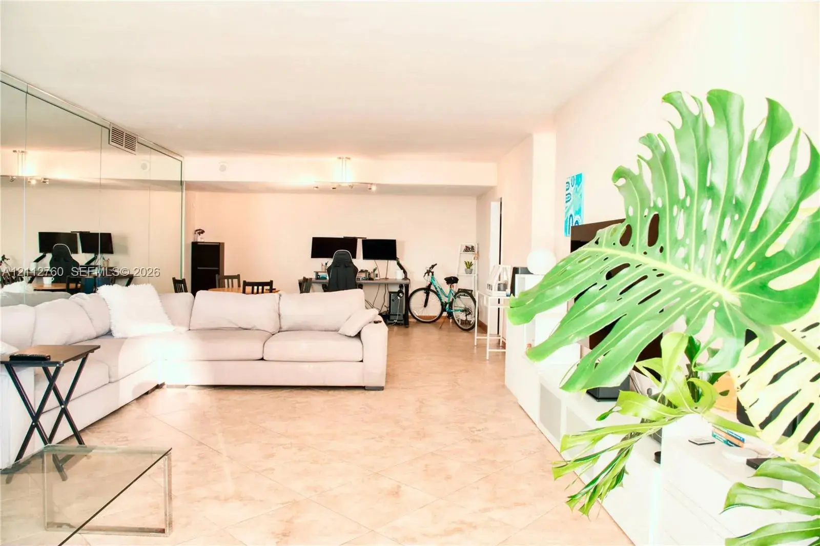 5825 Collins Ave # 11H, Miami Beach FL 33140