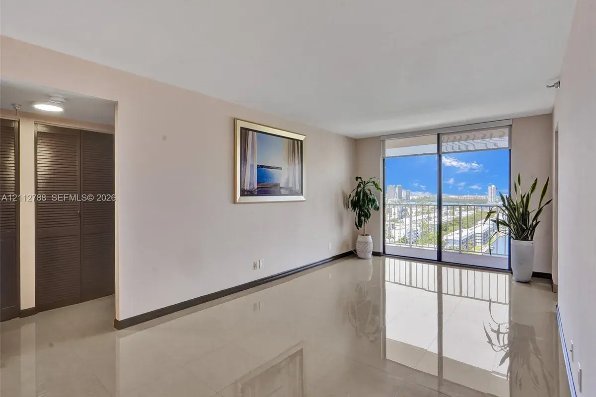 290 174th St # 1708, Sunny Isles Beach FL 33160
