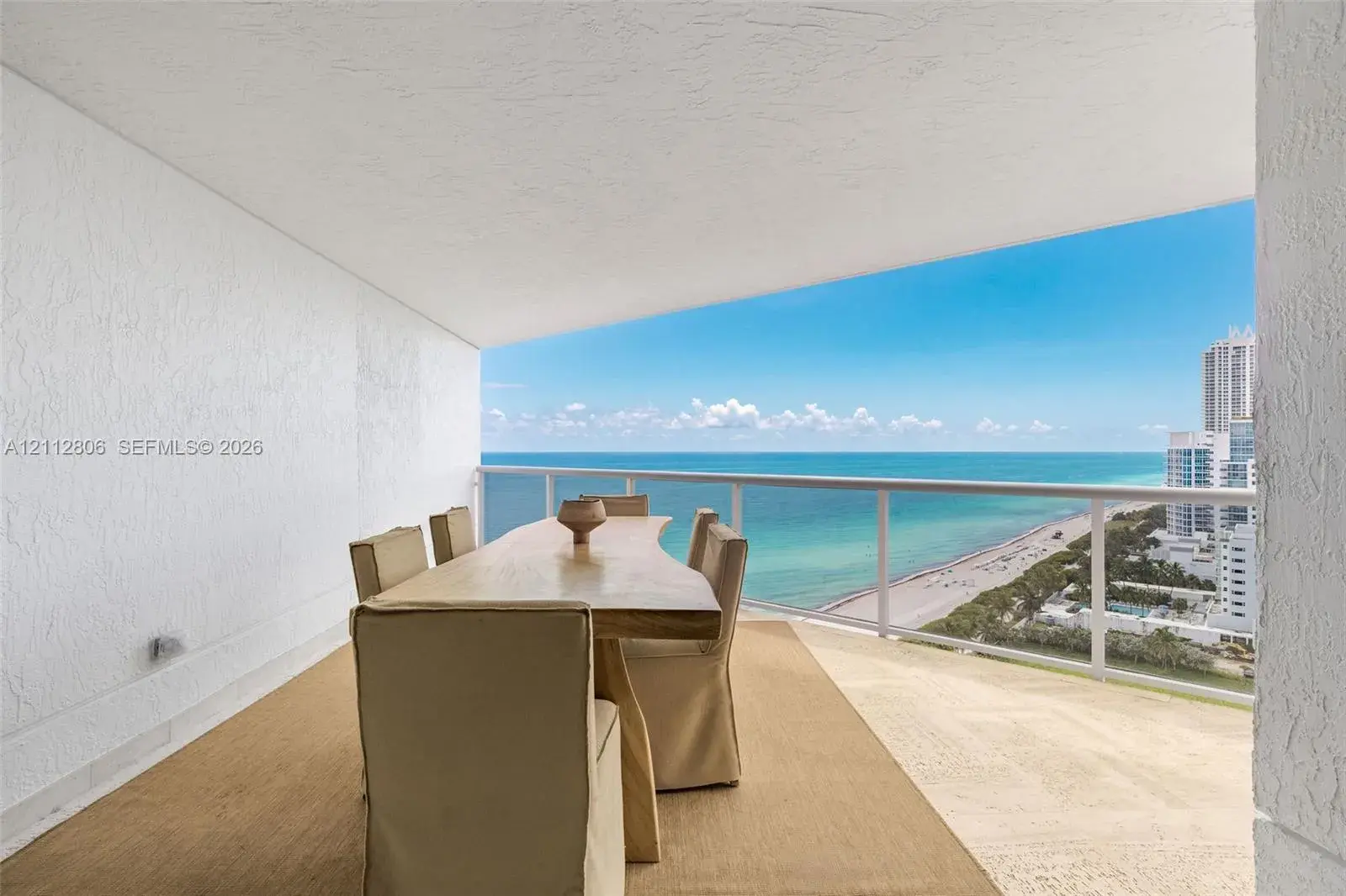 6767 Collins Ave # 2206, Miami Beach FL 33141