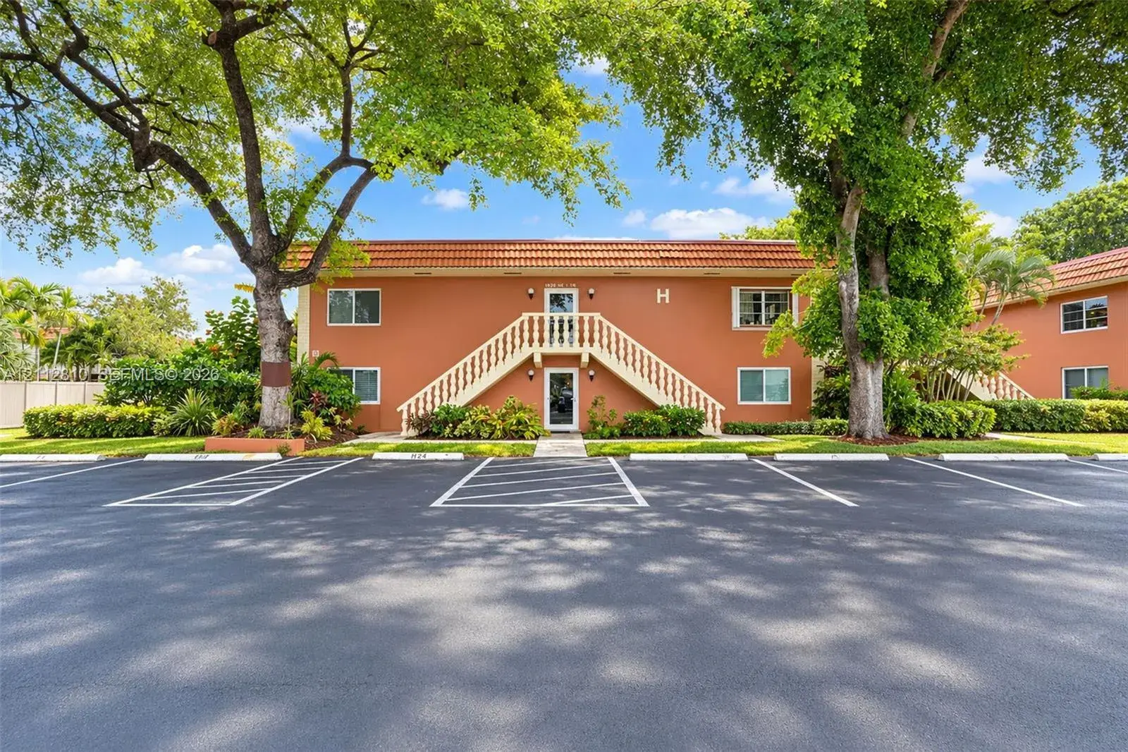 1920 NE 1st Ter # 107H, Wilton Manors FL 33305