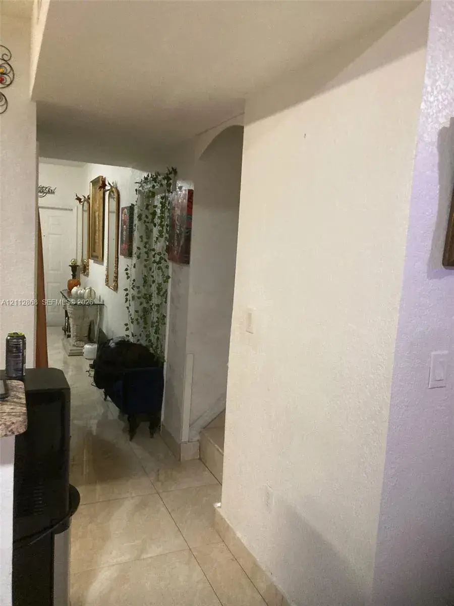 850 SW 6th Ct, Florida City FL 33034