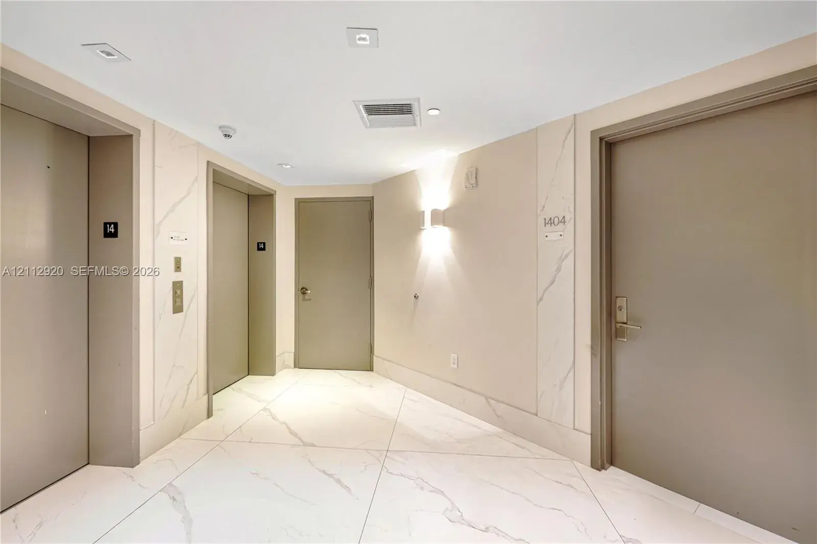 400 Alton Rd # 1404, Miami Beach FL 33139