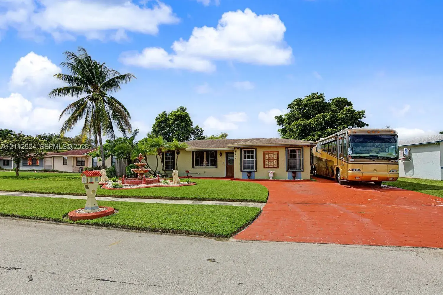 25424 SW 128th Ave, Homestead FL 33032
