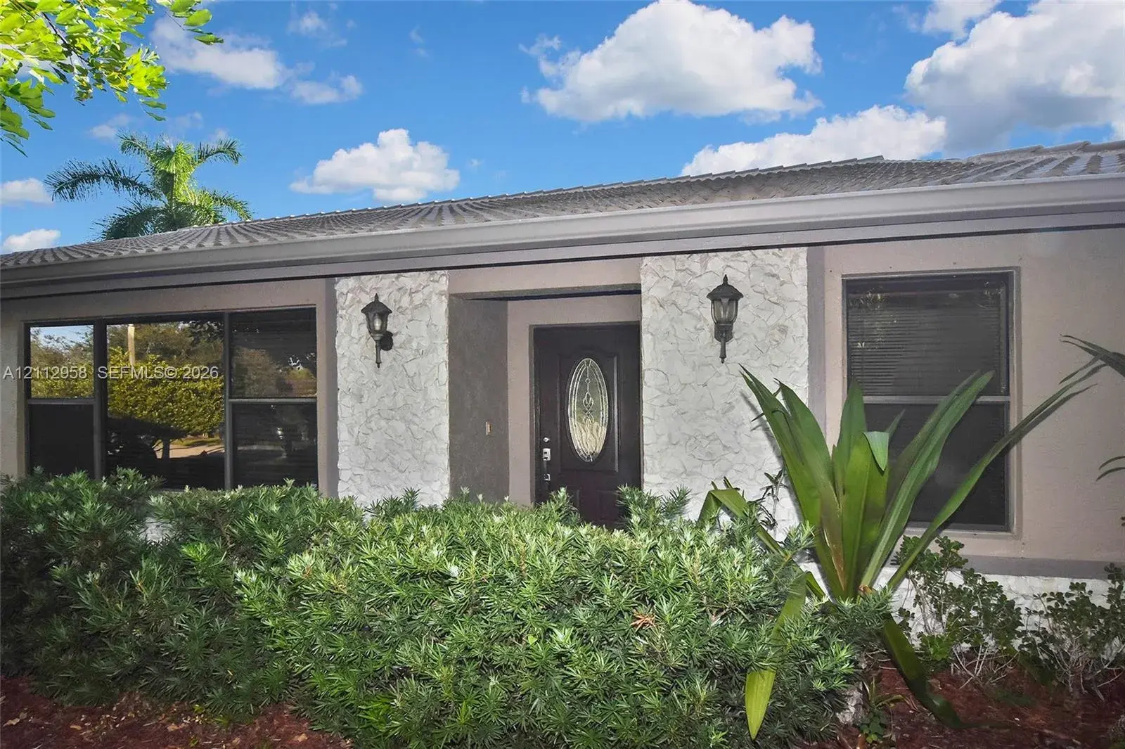 476 SW 169th Ter, Weston FL 33326
