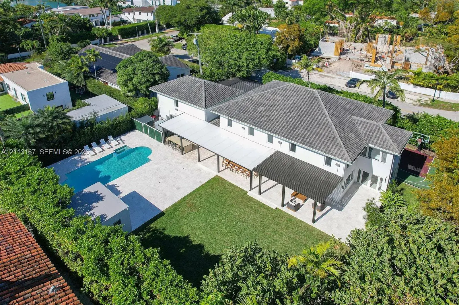 1278 W 27th St, Miami Beach FL 33140
