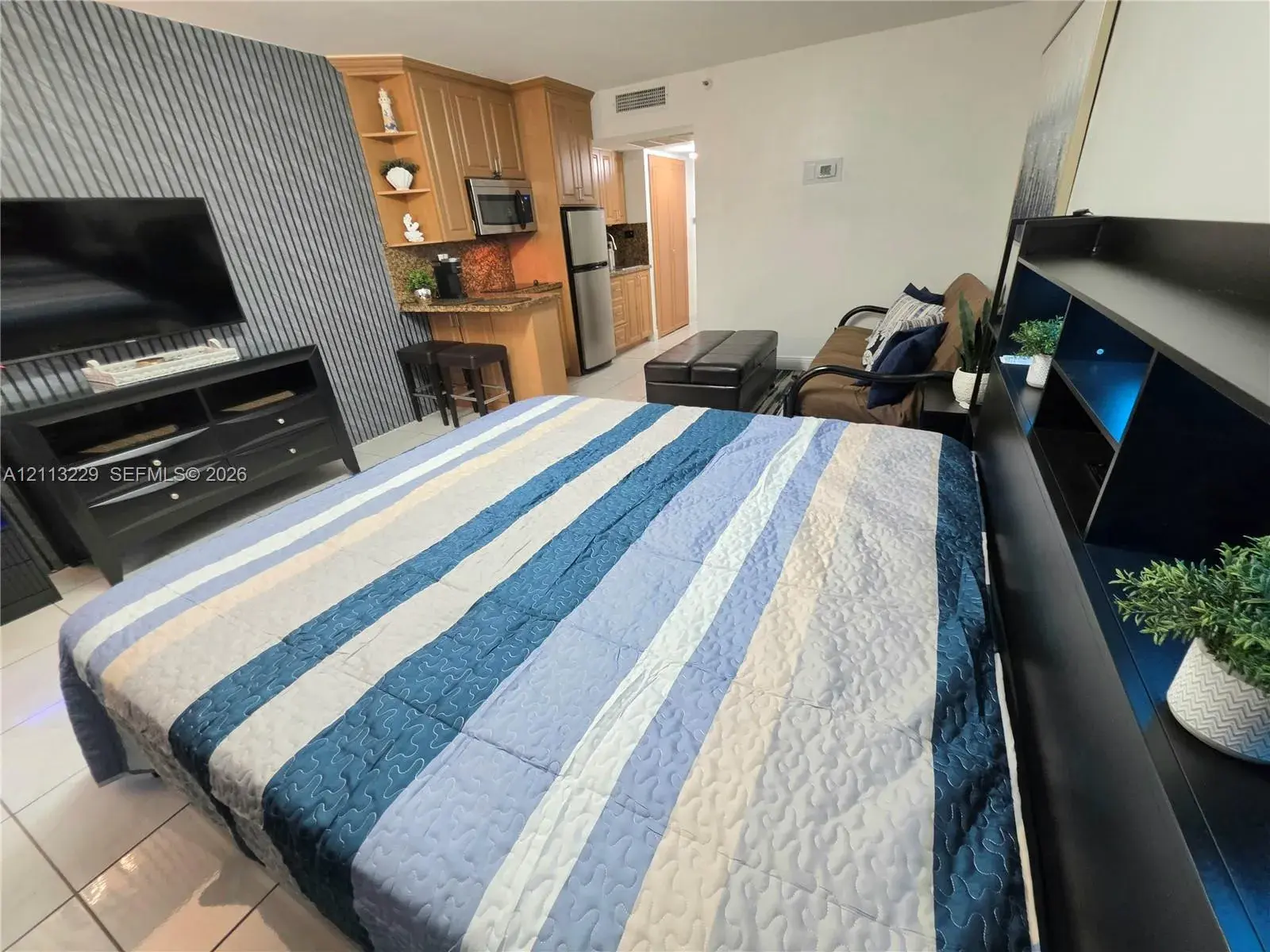 19201 COLLINS AVE # 432, Sunny Isles Beach FL 33160