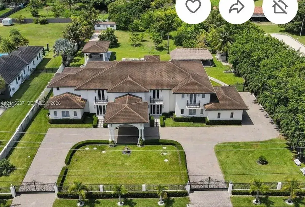 12401 SW 45th St, Miami FL 33175
