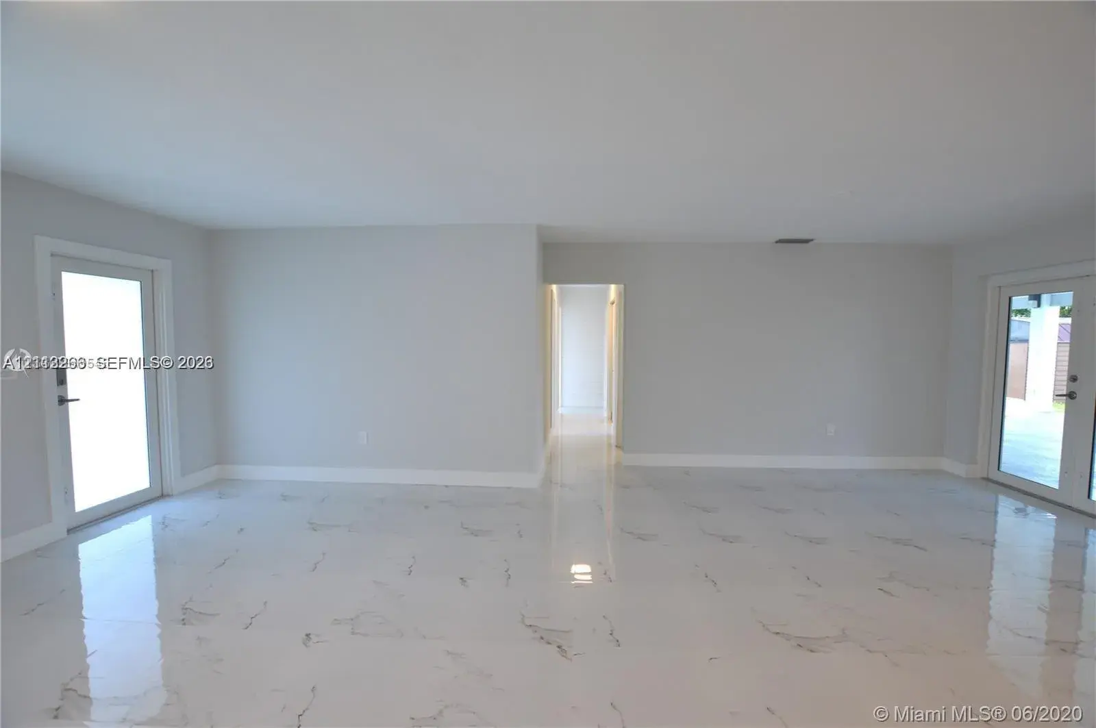 9040 SW 48th Ter, Miami FL 33165
