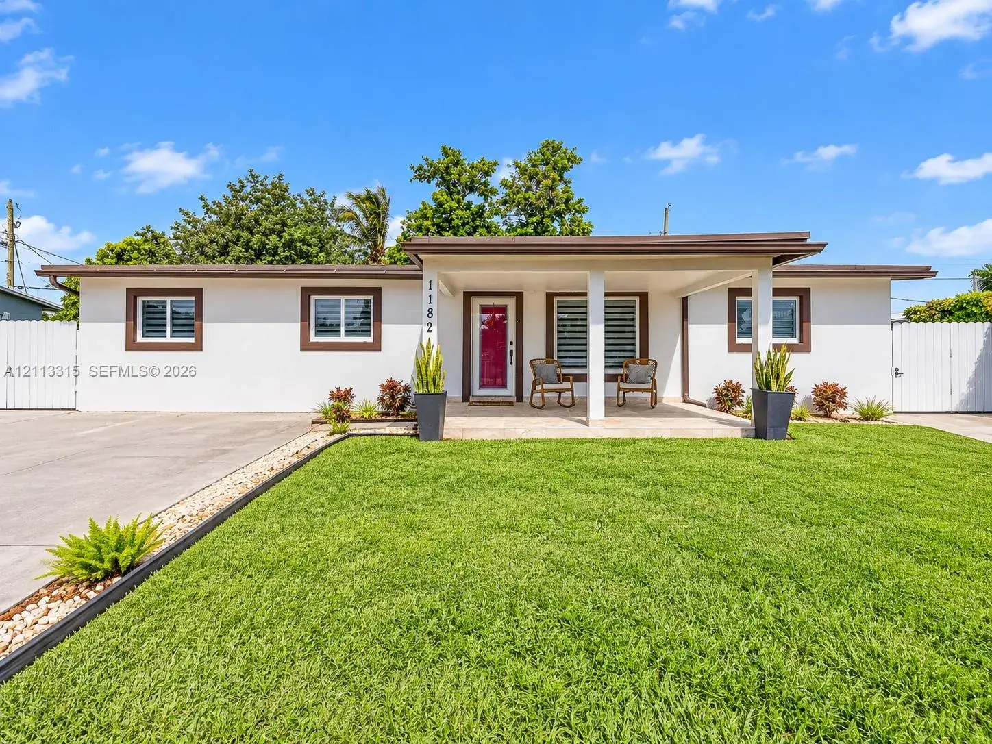 11821 SW 187th Ter, Miami FL 33177