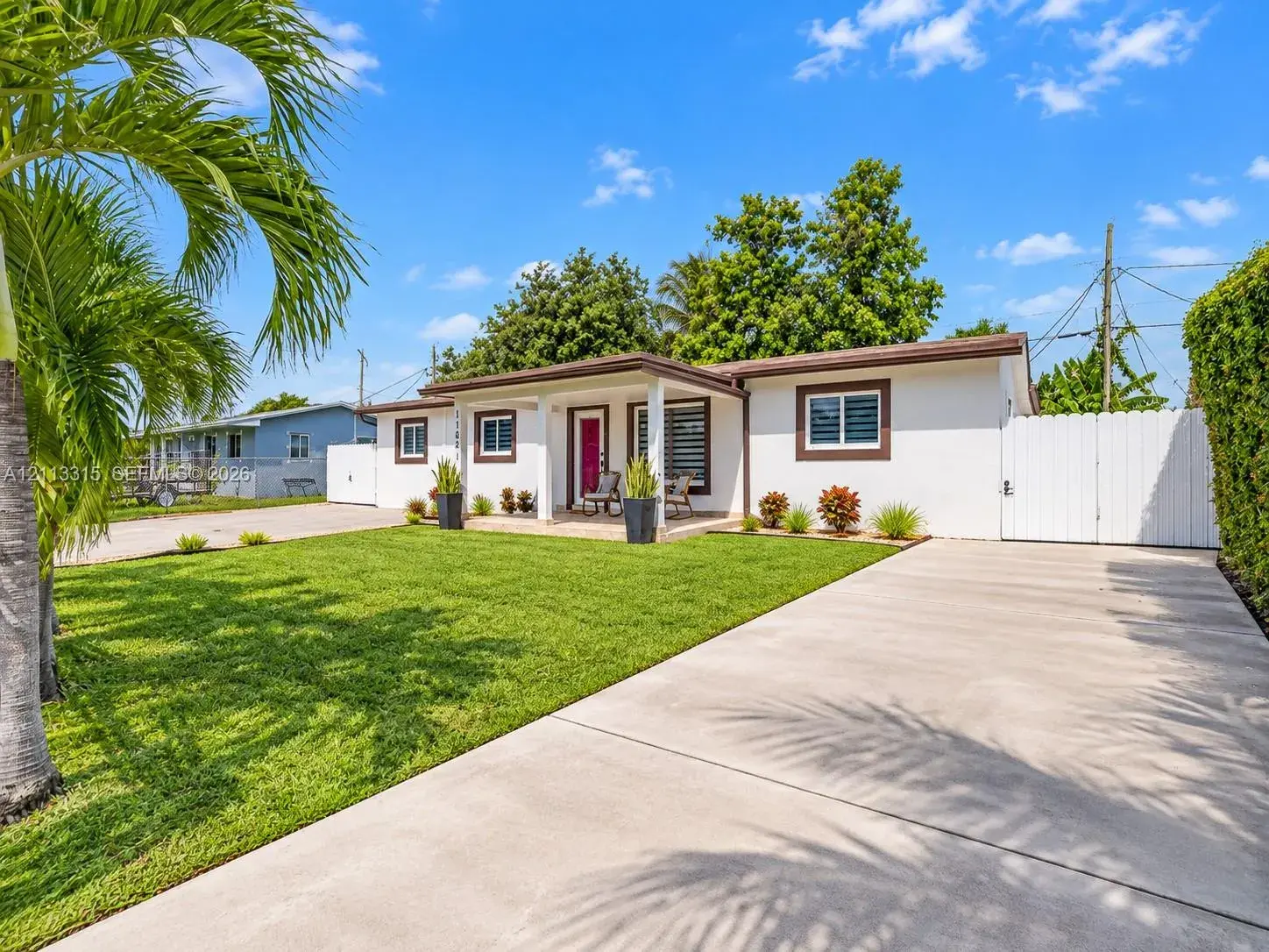 11821 SW 187th Ter, Miami FL 33177