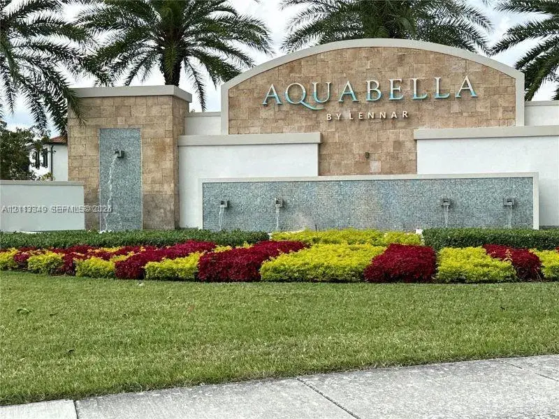 10827 W 33rd Ln # 10827, Hialeah FL 33018