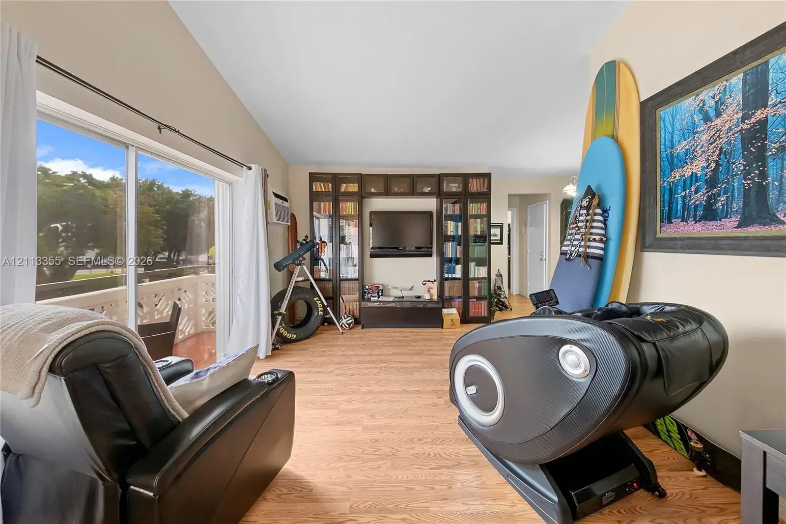 8040 Tatum Waterway Dr # 11, Miami Beach FL 33141
