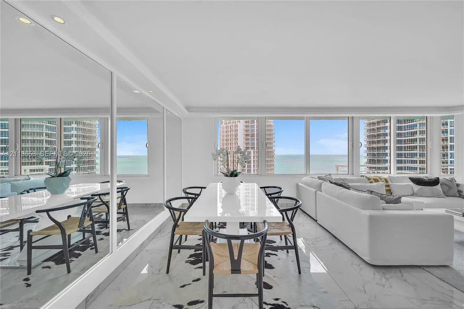 400 S Pointe Dr # 2106, Miami Beach FL 33139