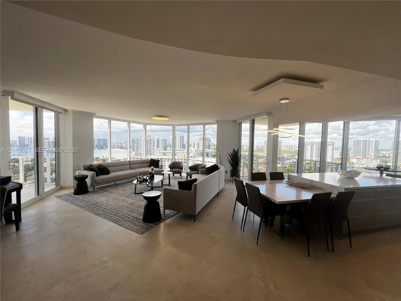19333 Collins Ave # 2410, Sunny Isles Beach FL 33160