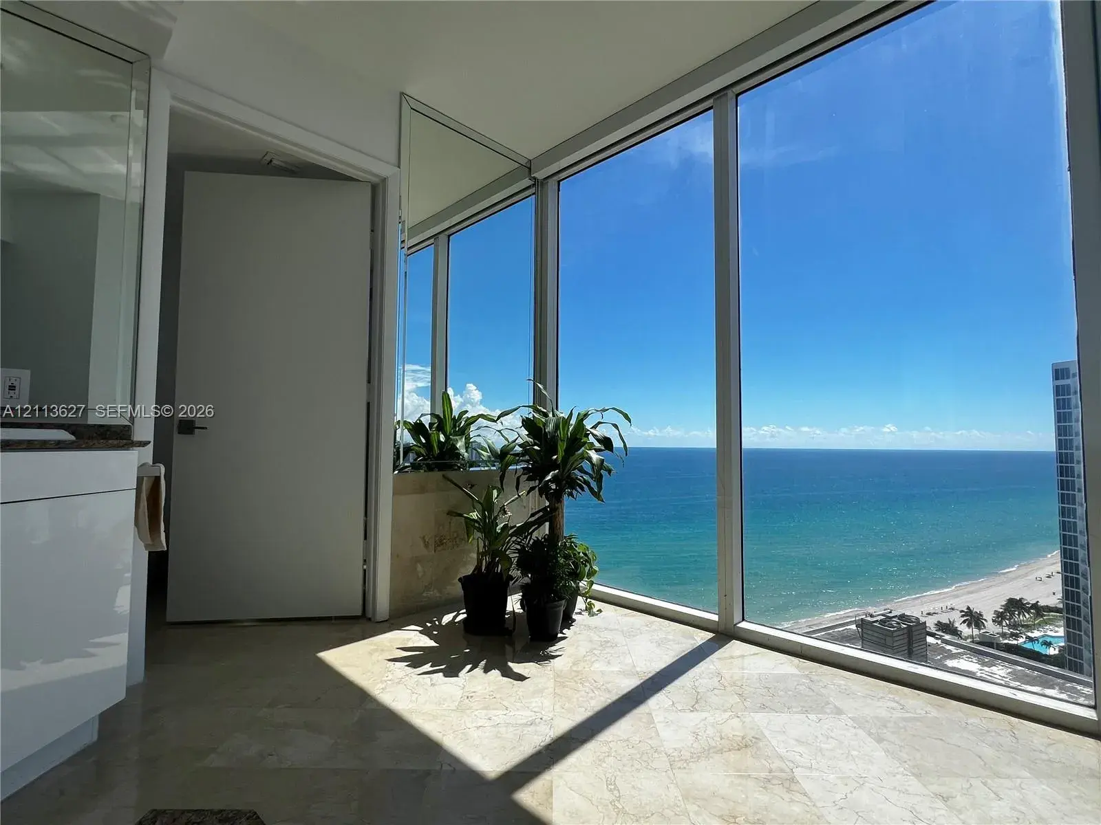19333 Collins Ave # 2410, Sunny Isles Beach FL 33160