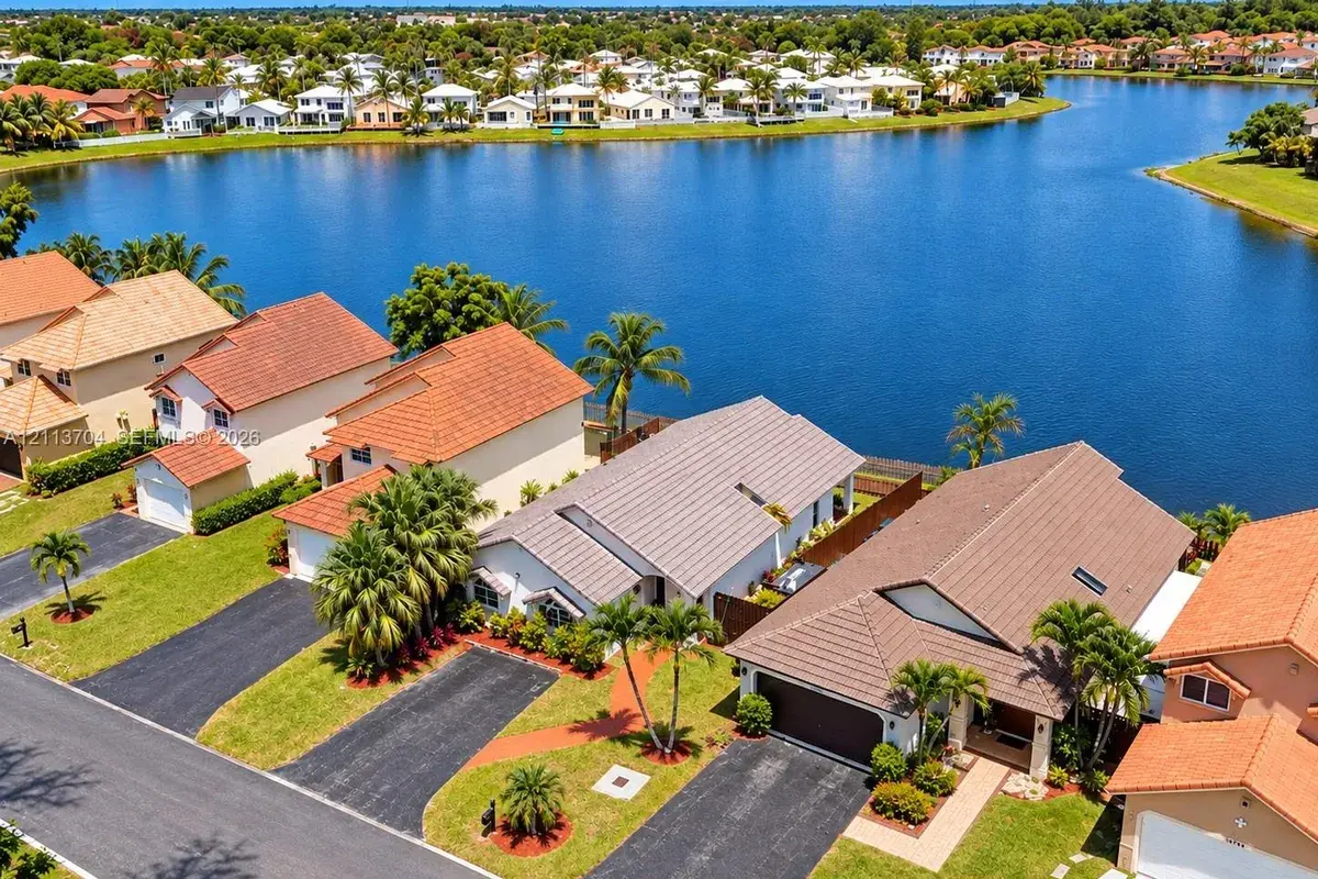 5254 SW 153rd Ct, Miami FL 33185