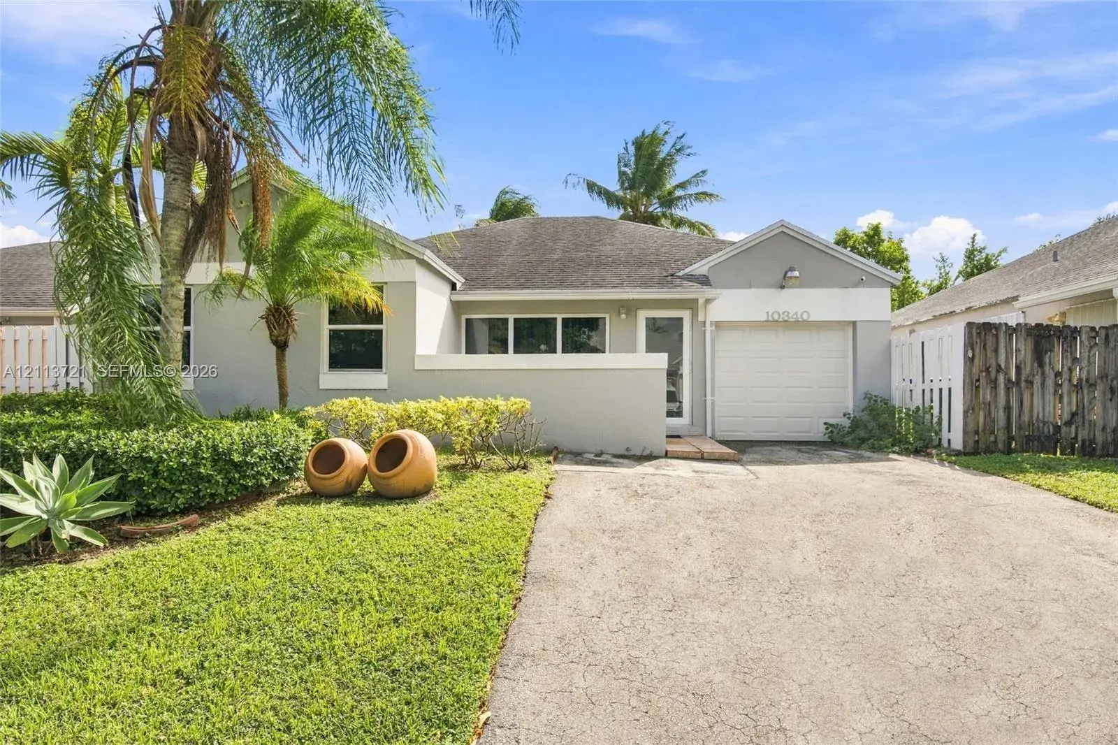 10340 SW 208th Ln, Cutler Bay FL 33189