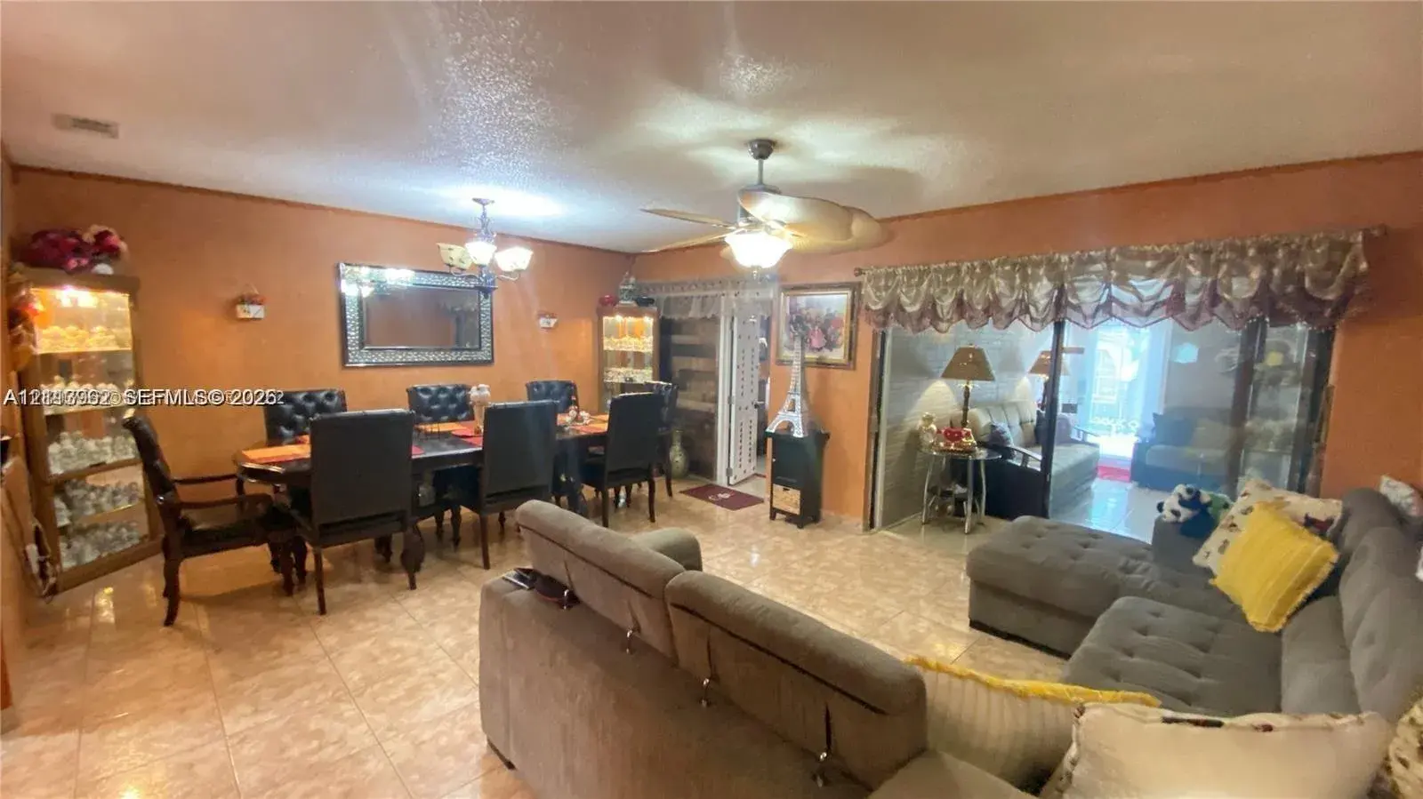19764 NW 54 AVE, Miami Gardens FL 33055