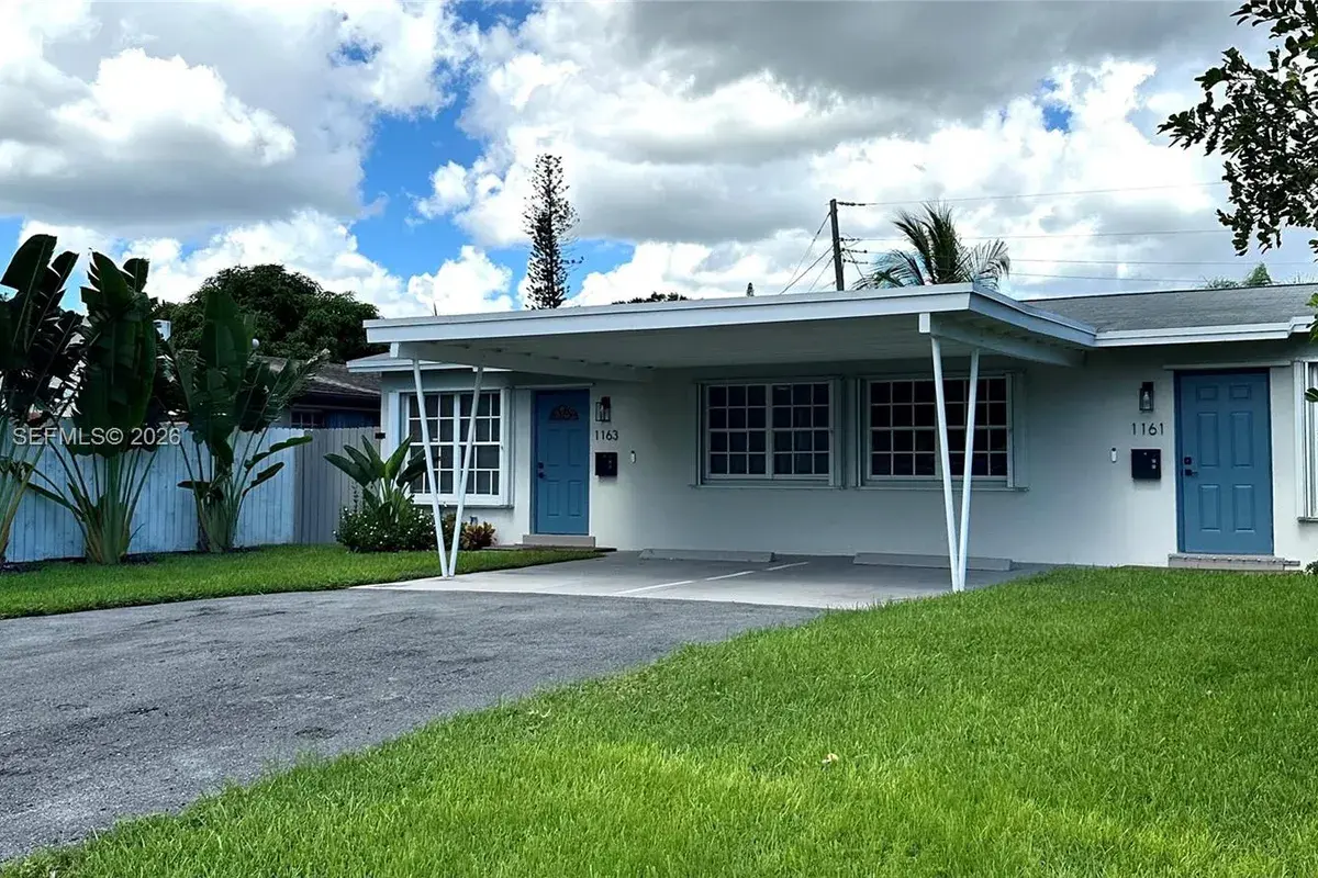 1161-1163 SW 30th St, Fort Lauderdale FL 33315