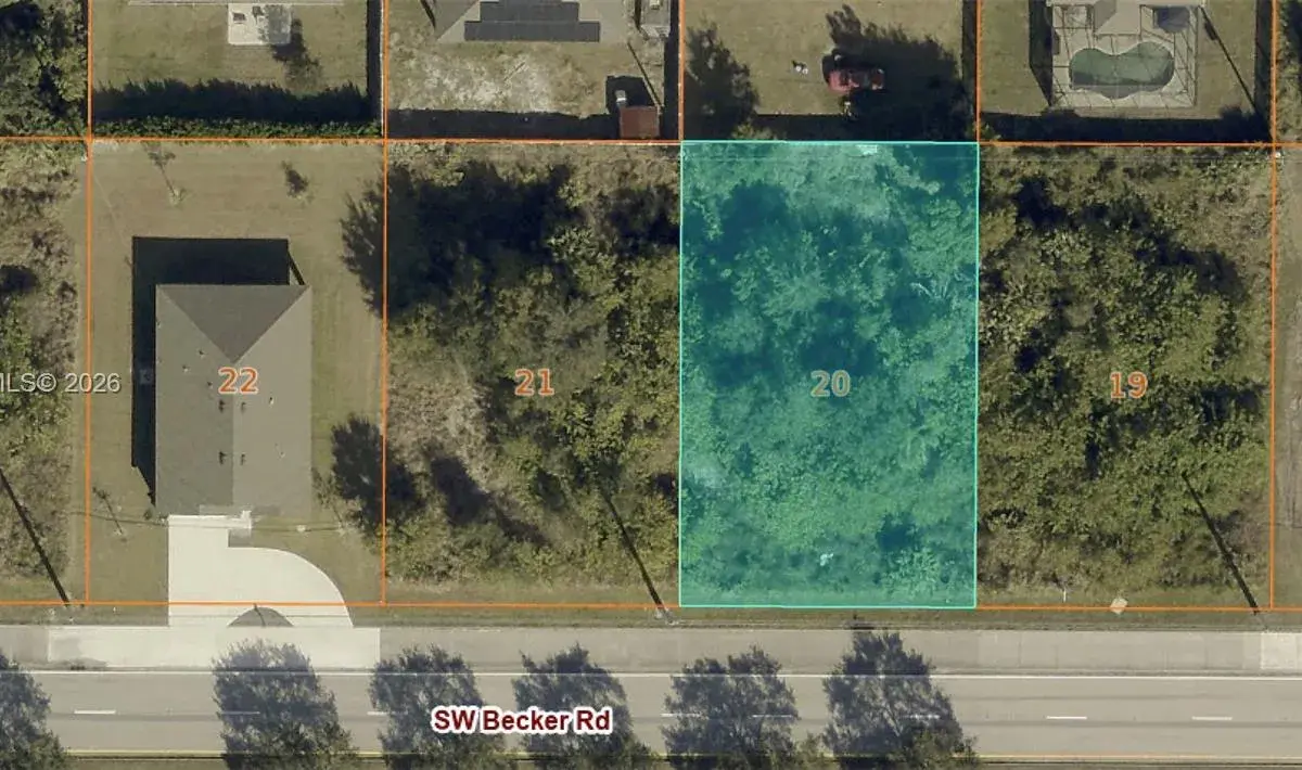 315 SW Becker Rd, Port St. Lucie FL 34953