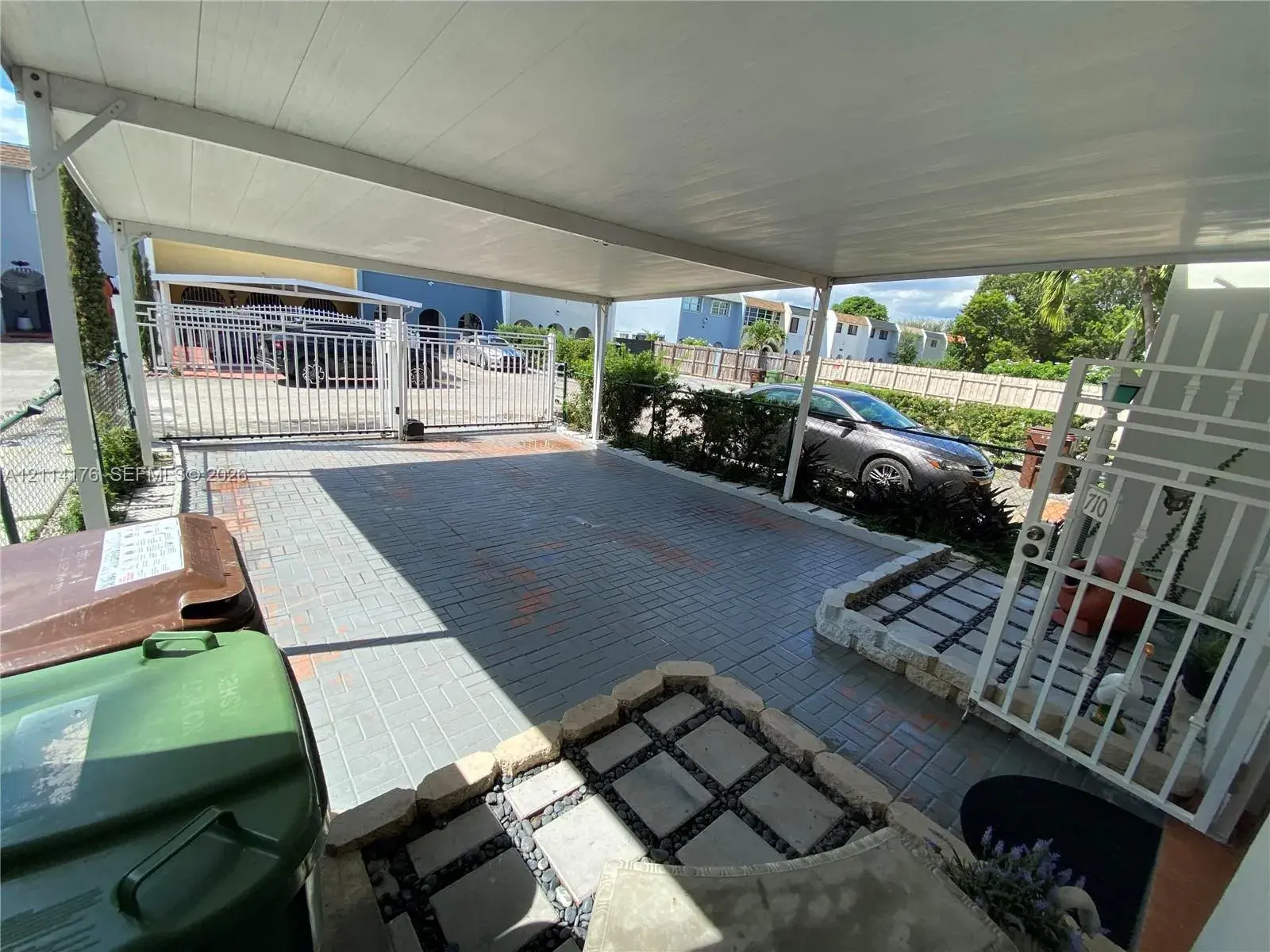 7105 W 3rd Ave, Hialeah FL 33014