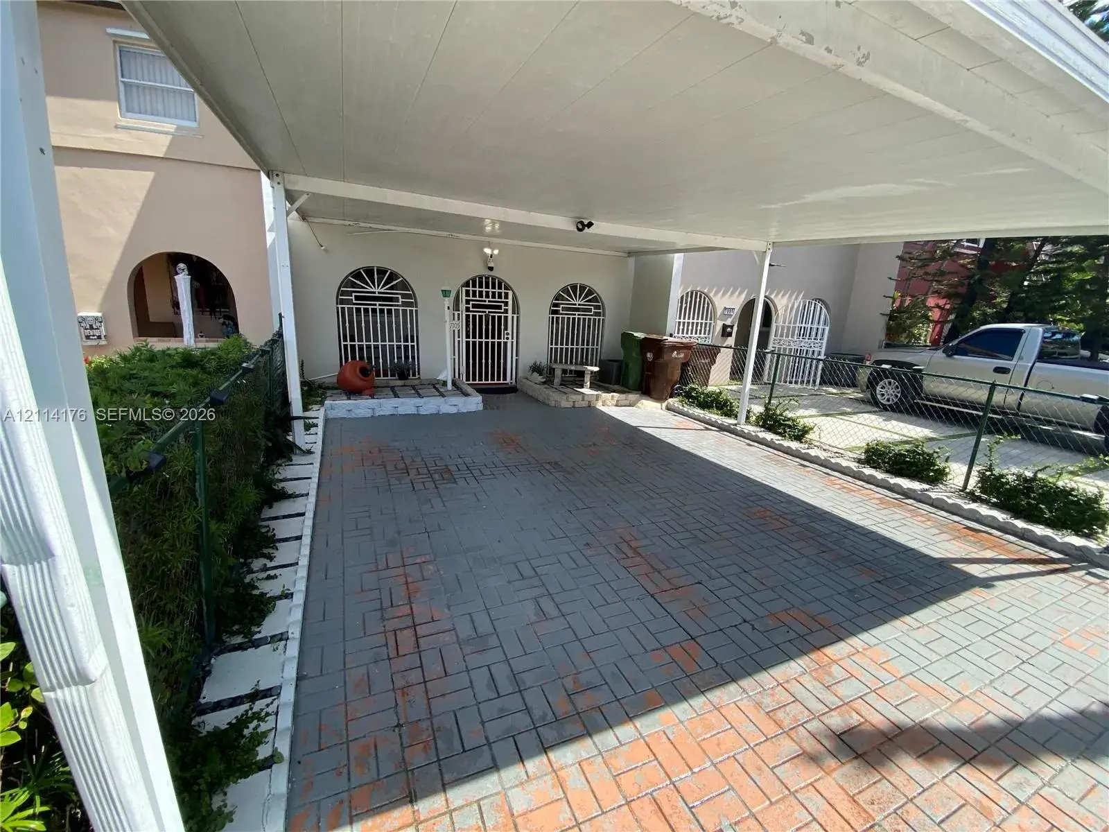 7105 W 3rd Ave, Hialeah FL 33014
