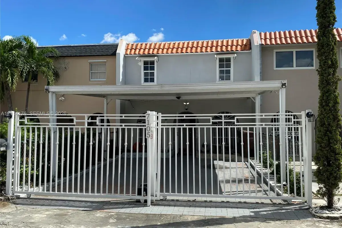 7105 W 3rd Ave, Hialeah FL 33014