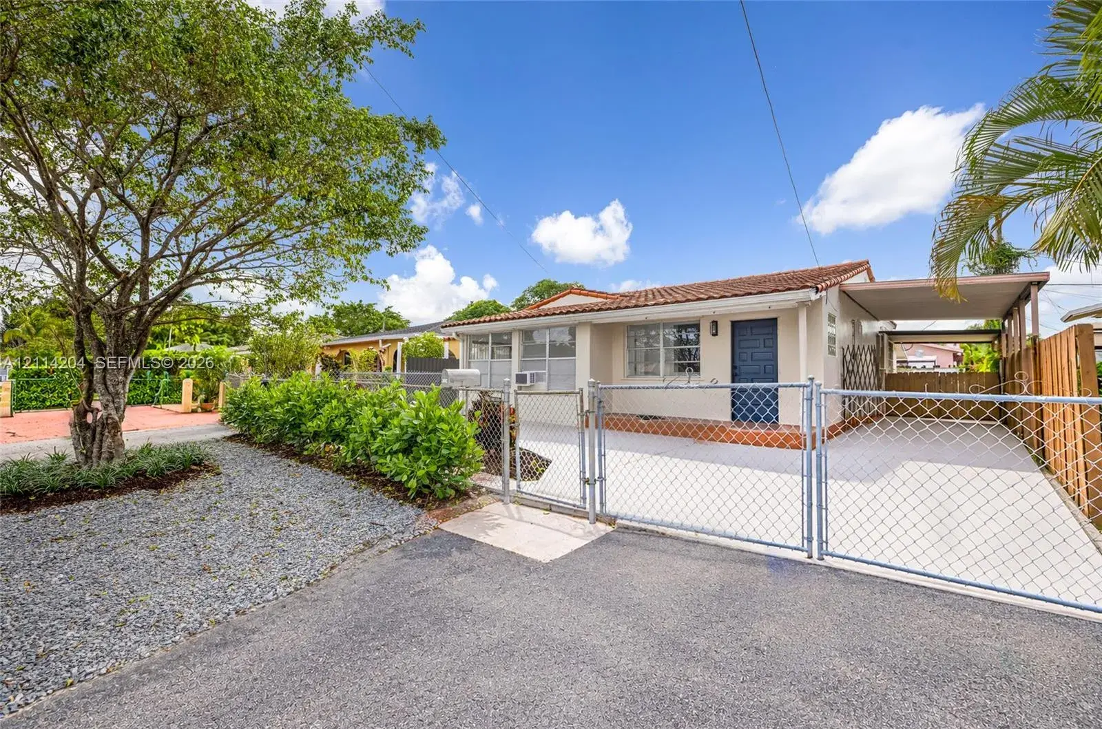 3460 NW 6th St, Miami FL 33125