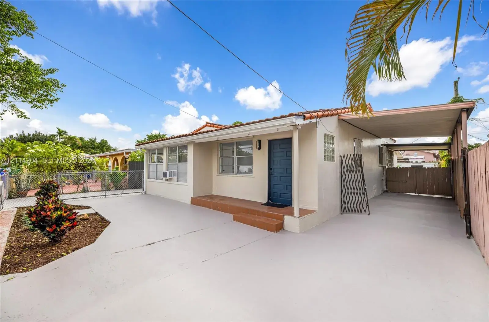 3460 NW 6th St, Miami FL 33125