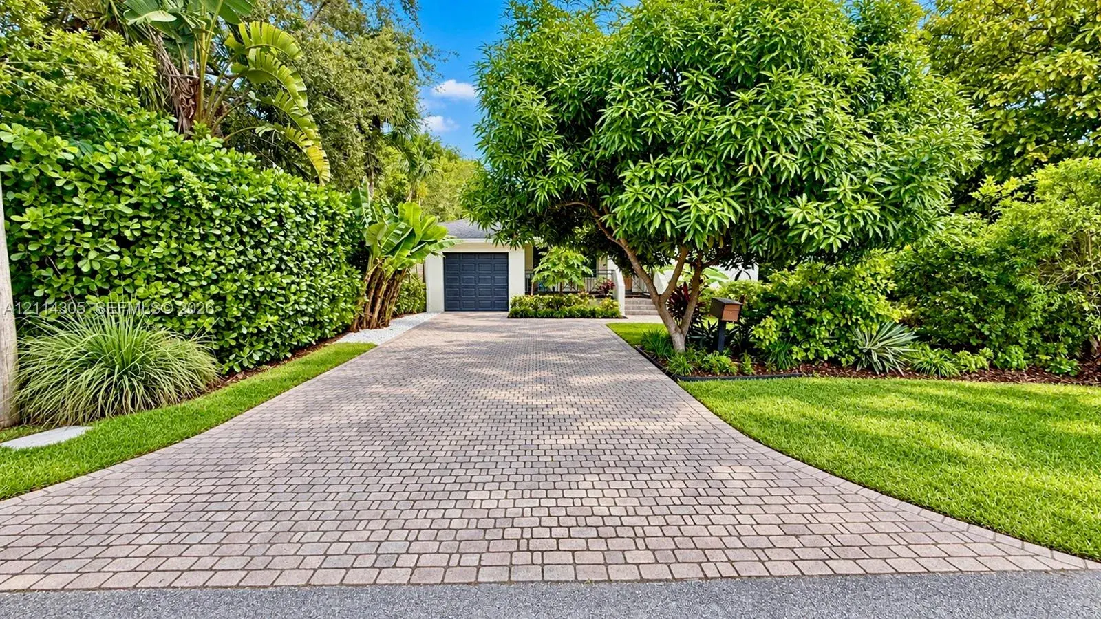 6325 SW 30th St, Miami FL 33155