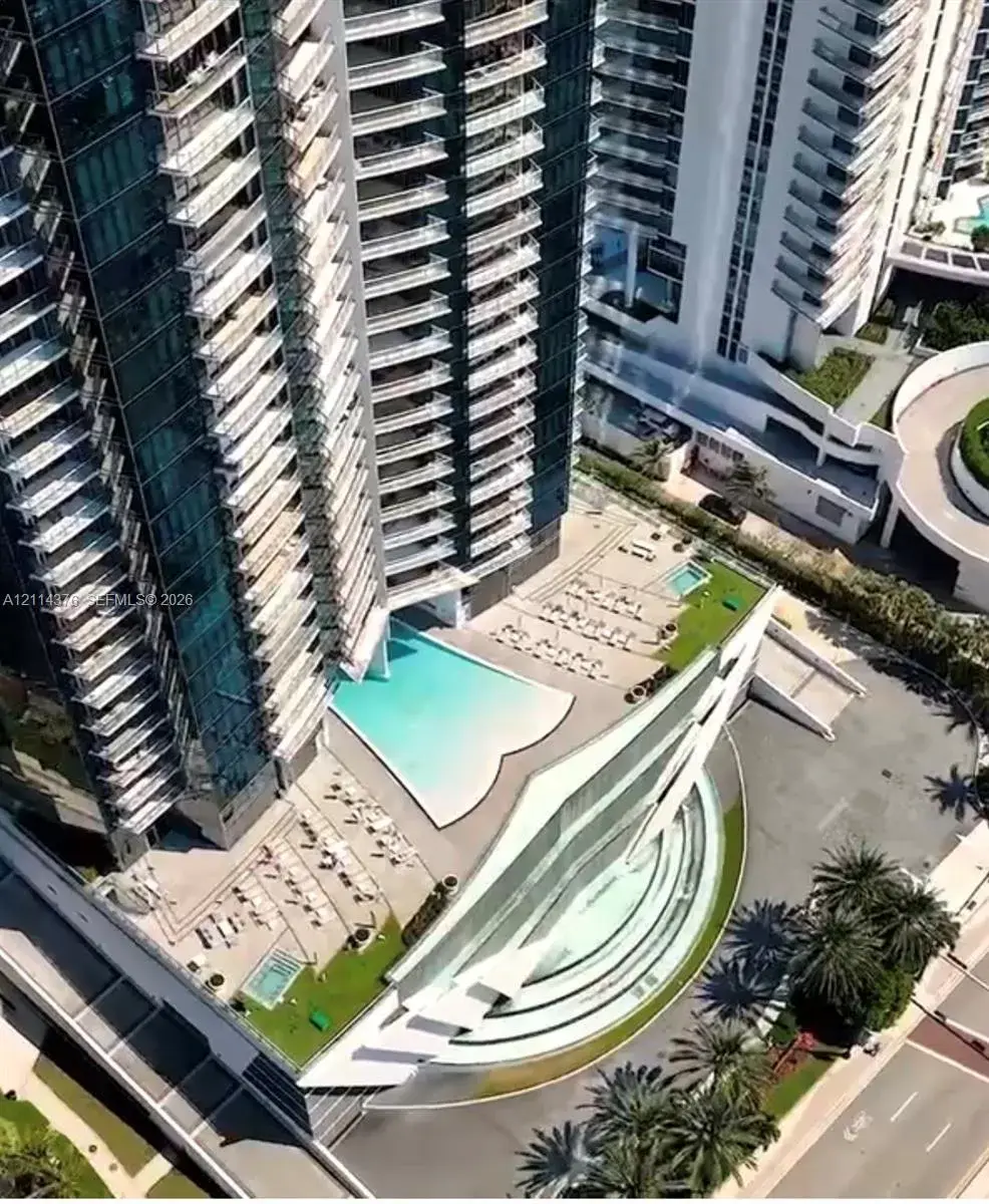 17121 Collins Ave # 1403, Sunny Isles Beach FL 33160