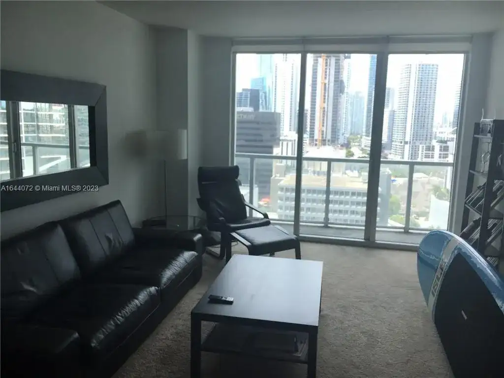 55 SE 6 ST # 2006, Miami FL 33131 photo 2