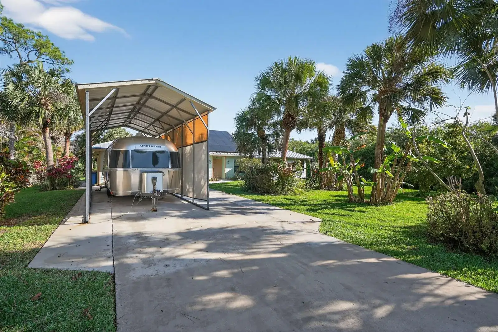 8535 SE May Terrace, Hobe Sound FL 33455 photo 5