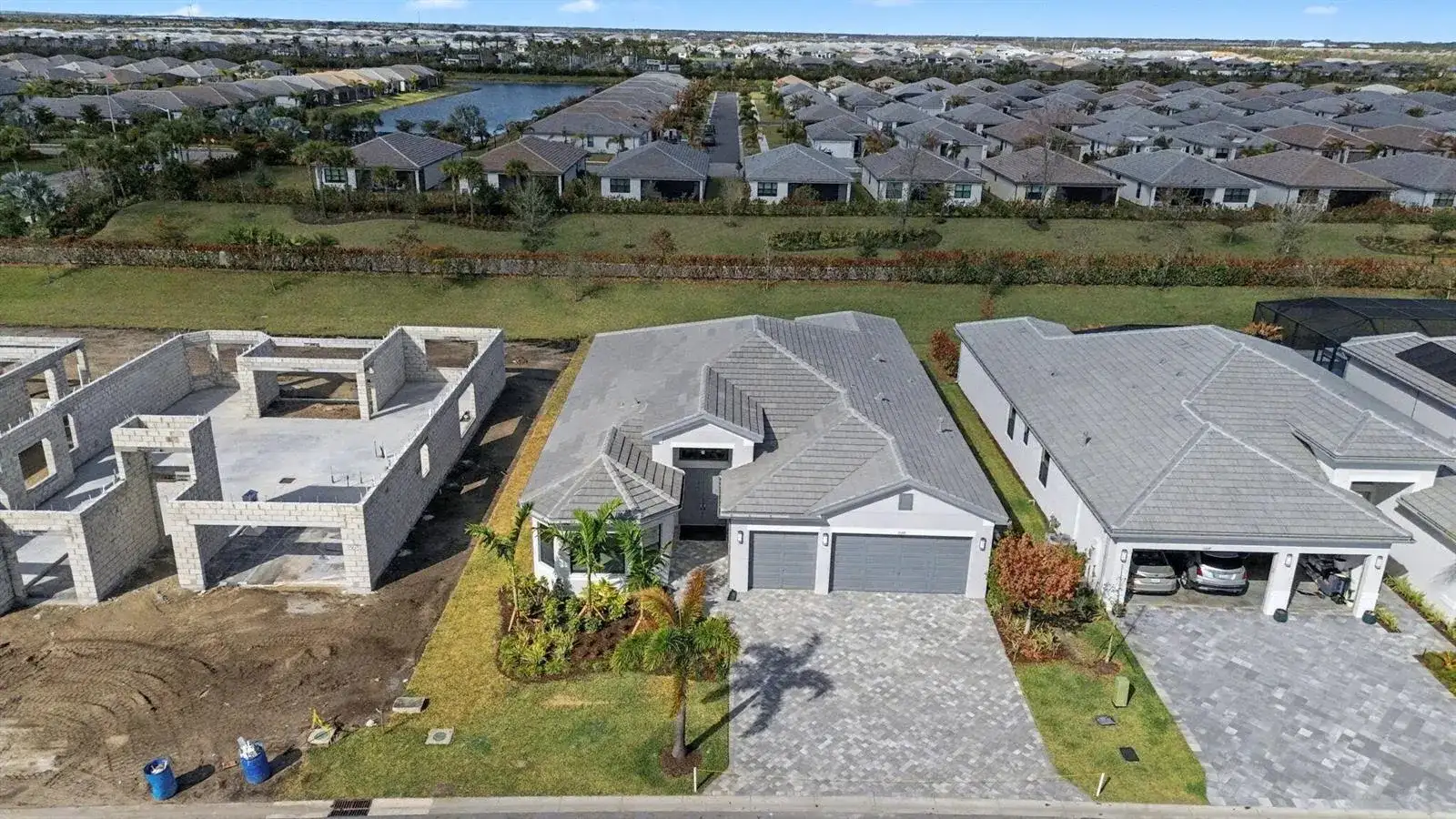 12476 SW Pink Playa Parkway, Port St. Lucie FL 34987 photo 2