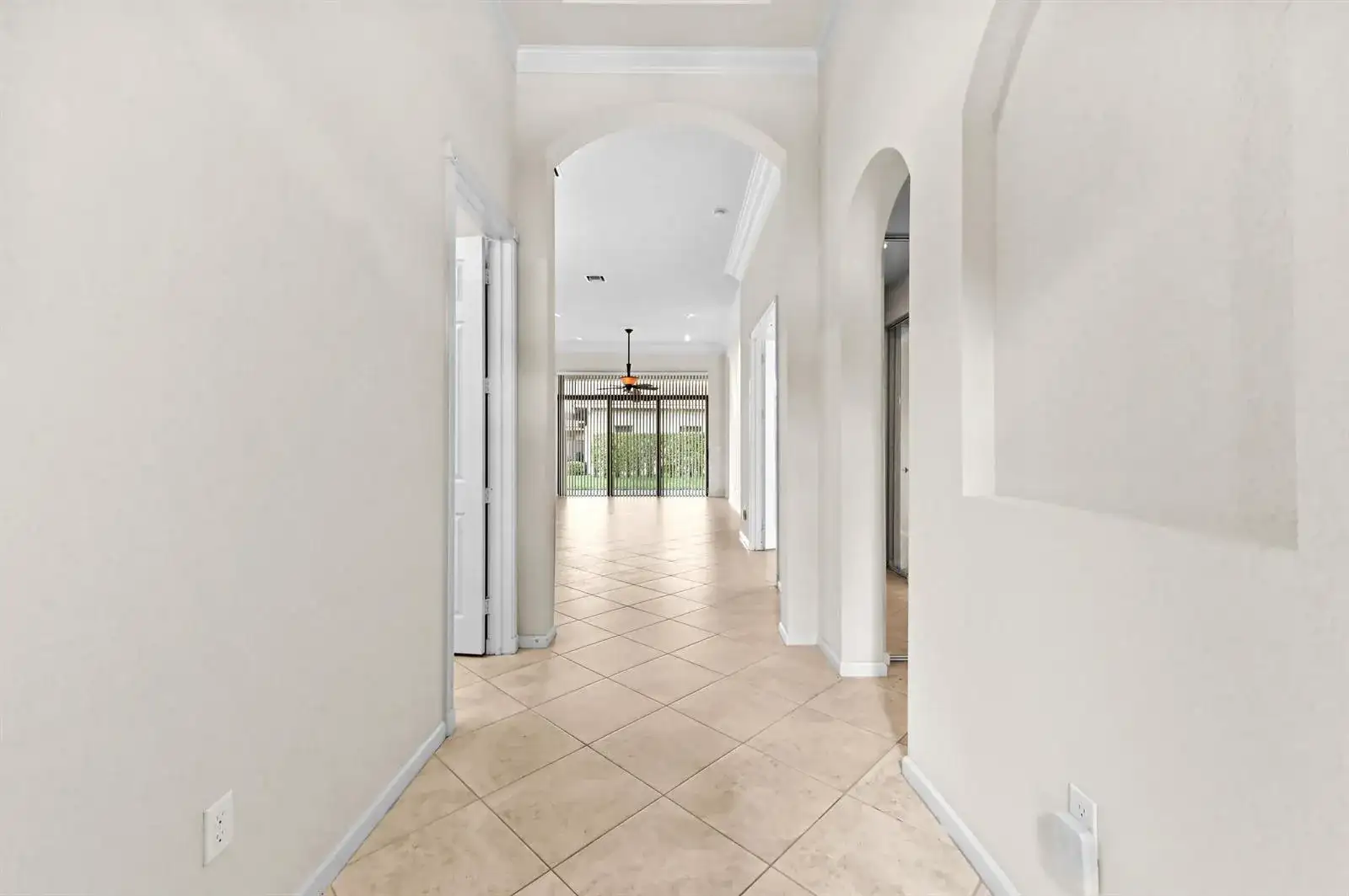 6823 Fabiano Circle, Boynton Beach FL 33437 photo 4
